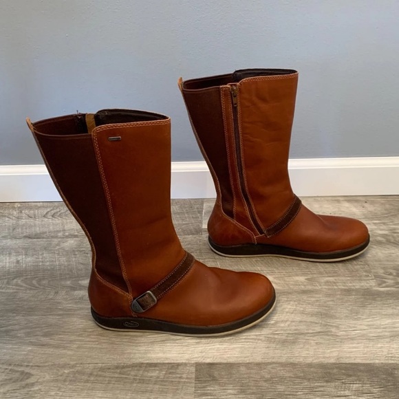 chaco boots womens sale